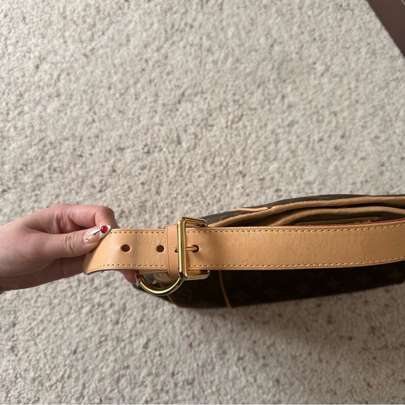 Louis Vuitton Monogram Galliera PM - Picture 14 of 16